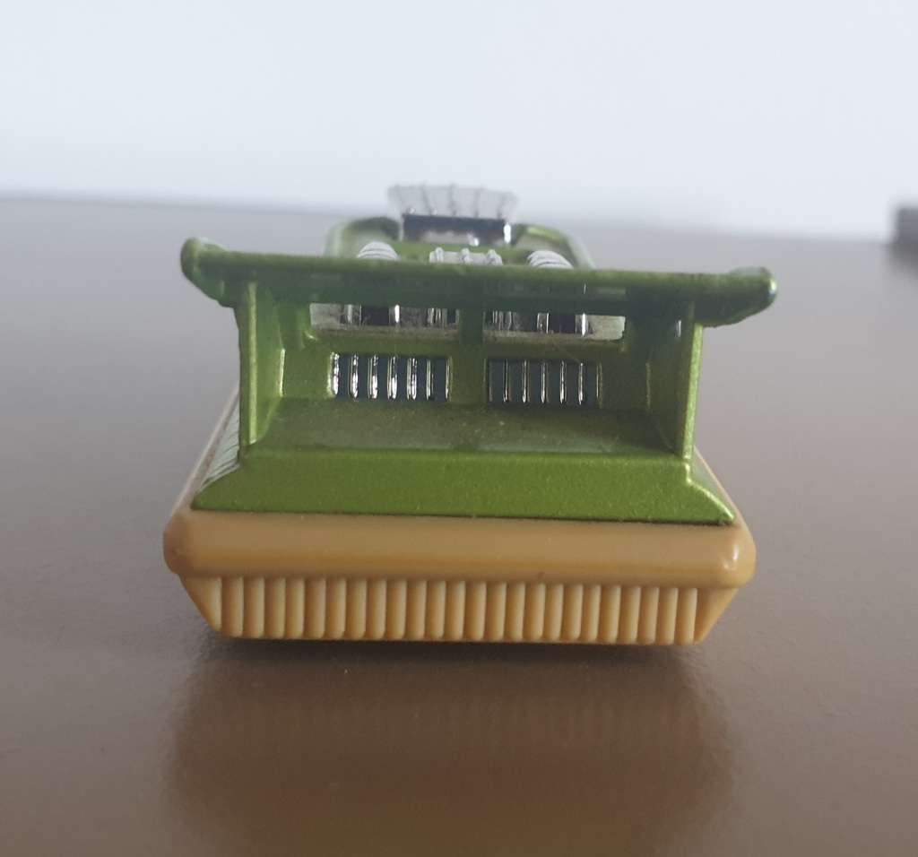 Matchbox Superfast Hovercraft